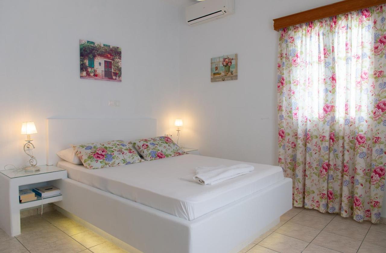 Aphrodite Holiday Home Artemonas ภายนอก รูปภาพ